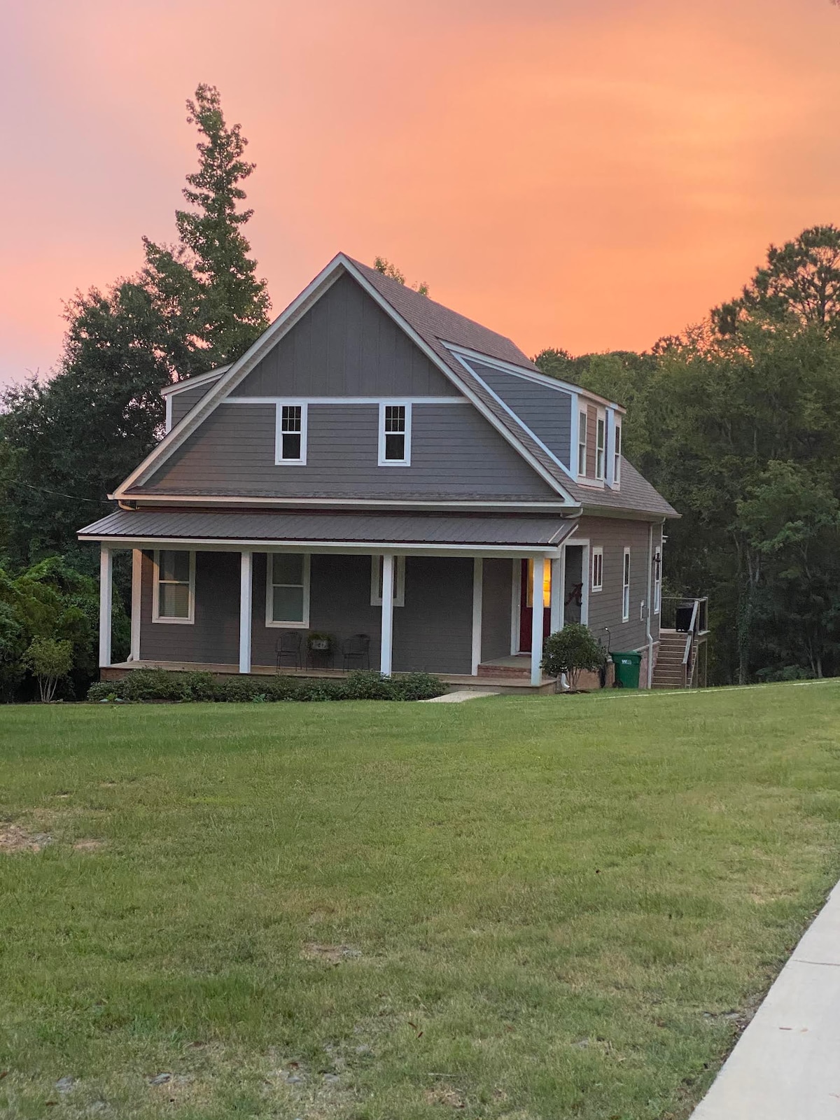 Water Oaks LakeHouse · Water Oaks Lake House