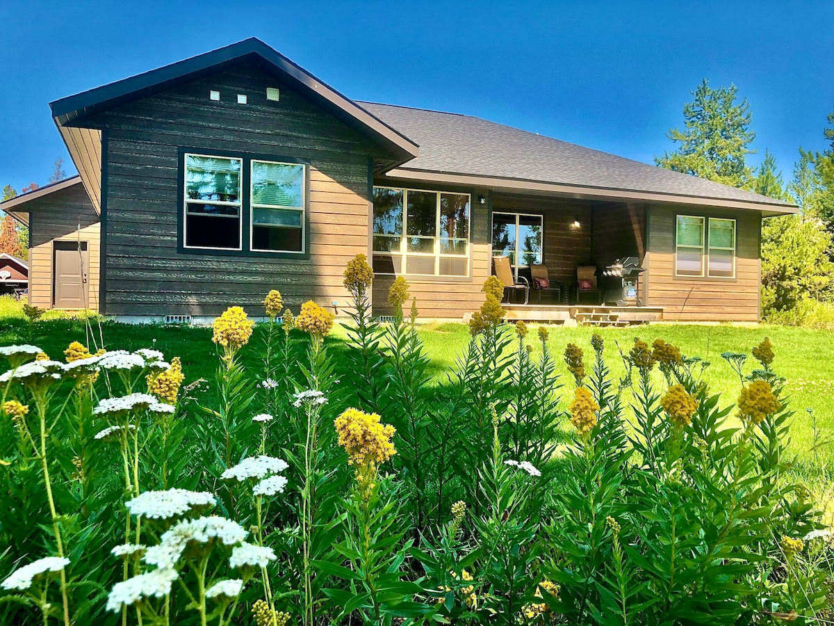 New Donnelly Cabin with FAST WiFi, Close to Lake C