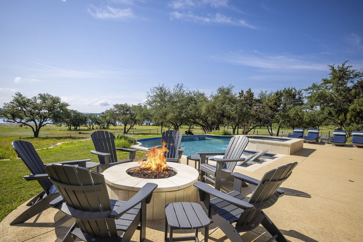 Whispering Waters -Pool on Canyon Lake, Luxury