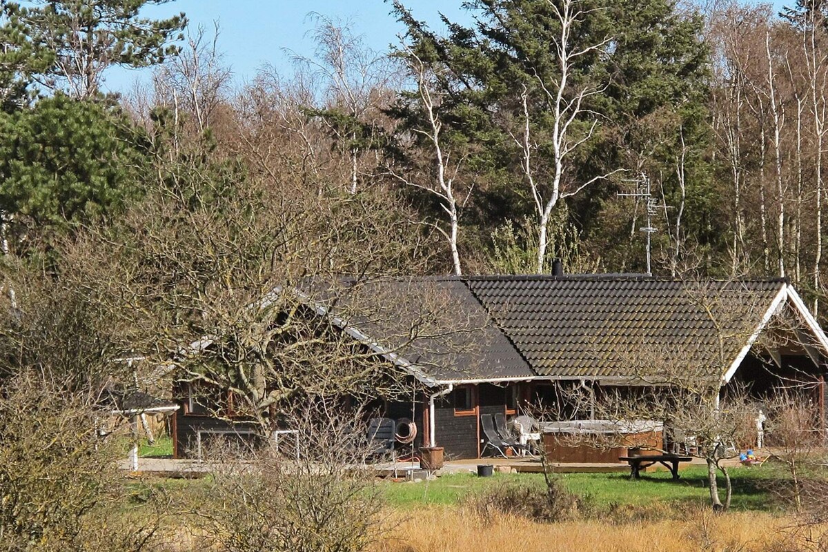 12 person holiday home in rødby