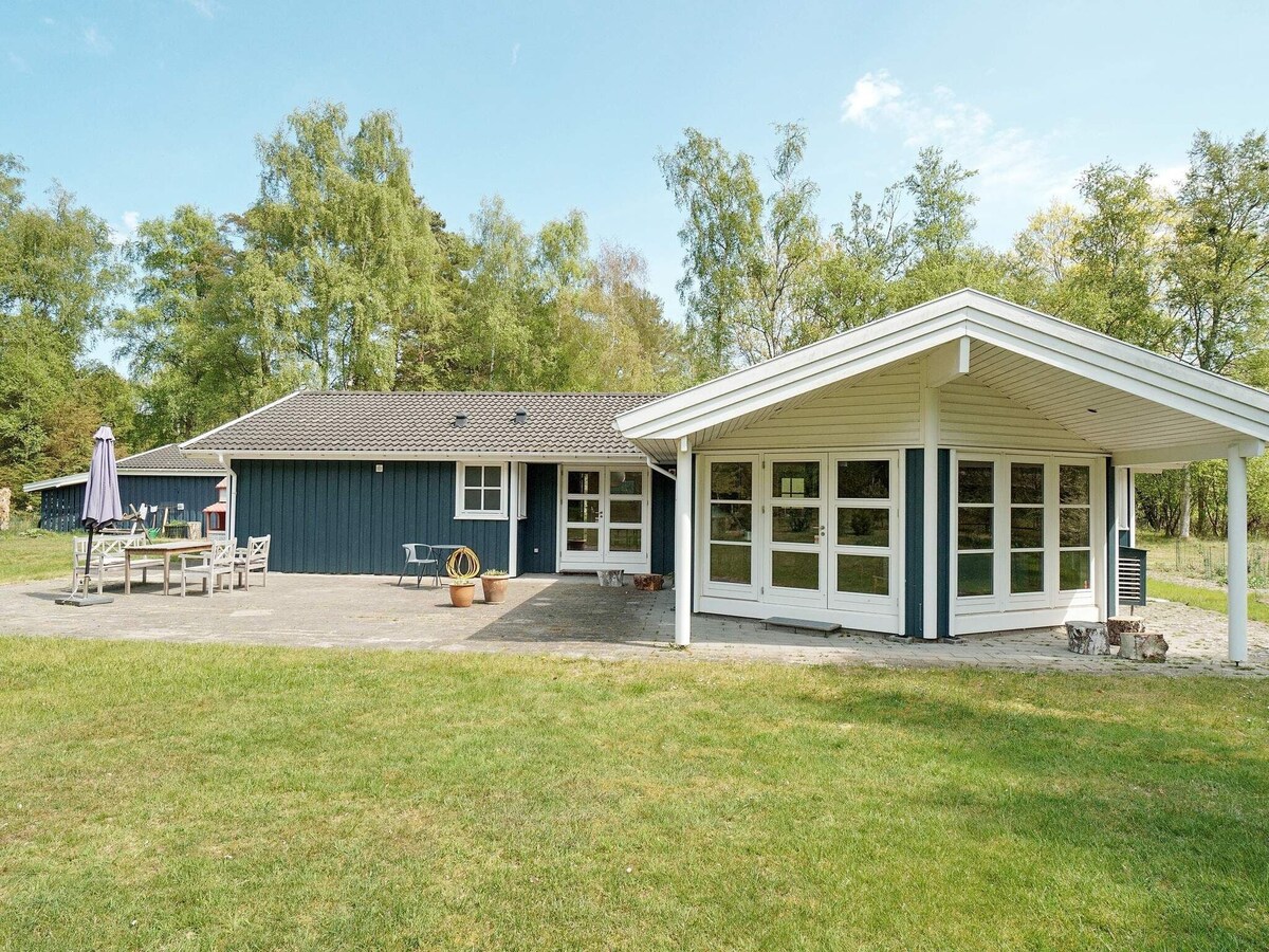 10 person holiday home in rørvig