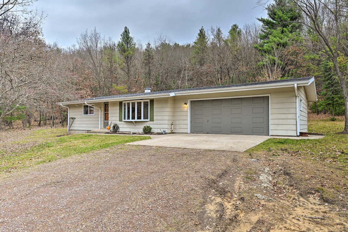 Four-Season Home on Scenic Bluff Country Acreage!