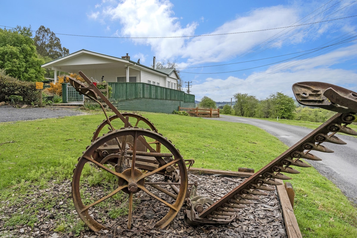 Mole Creek Cabins ： 3卧室现代农舍