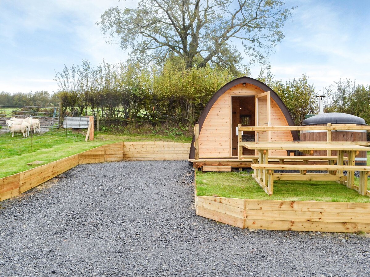 Castle View Glamping (uk31639)