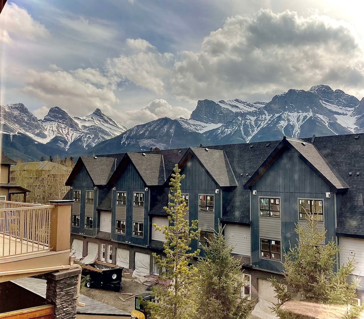 #202 Canmore home with beautiful views