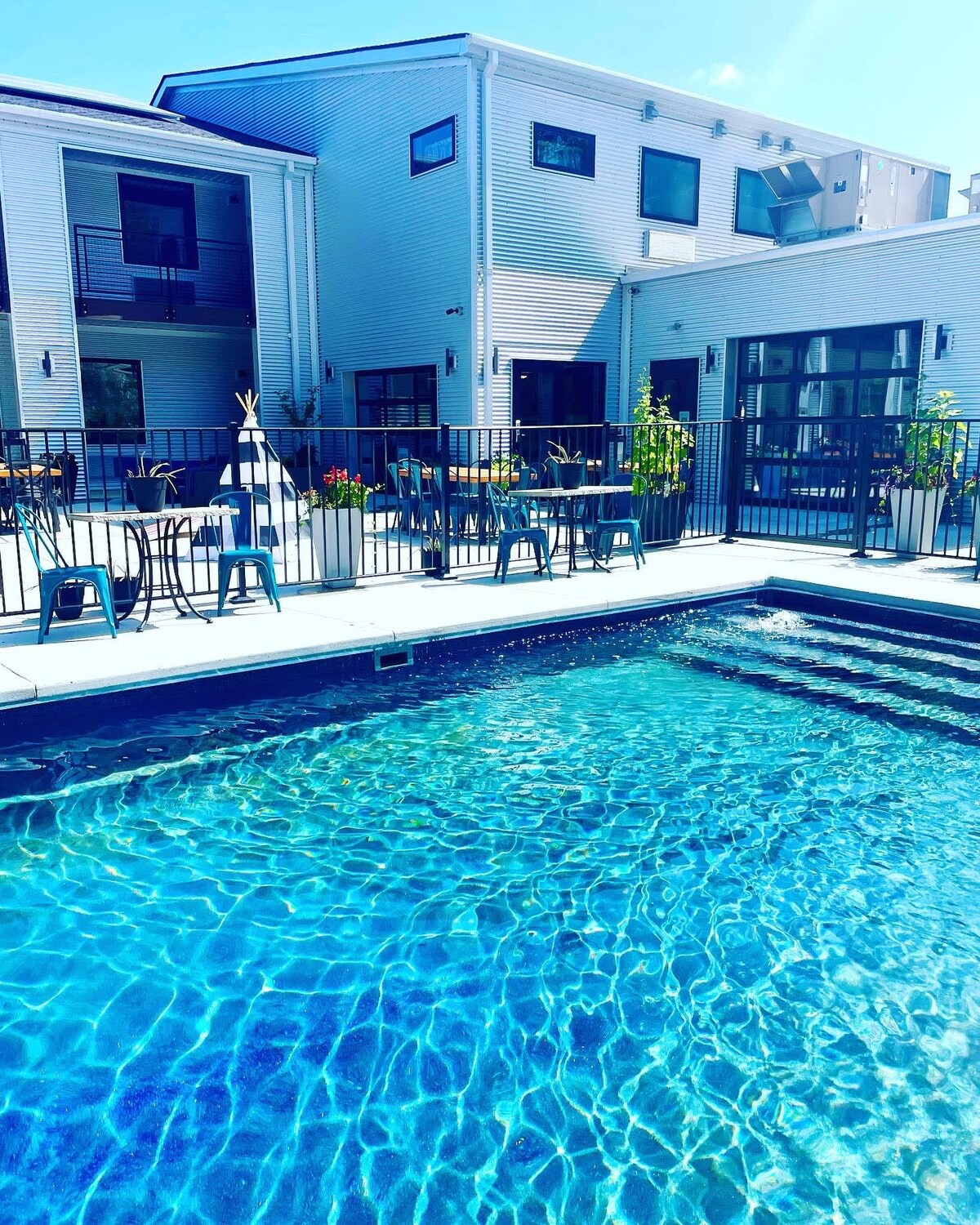 圣路易斯附近带泳池的私人独特酒店