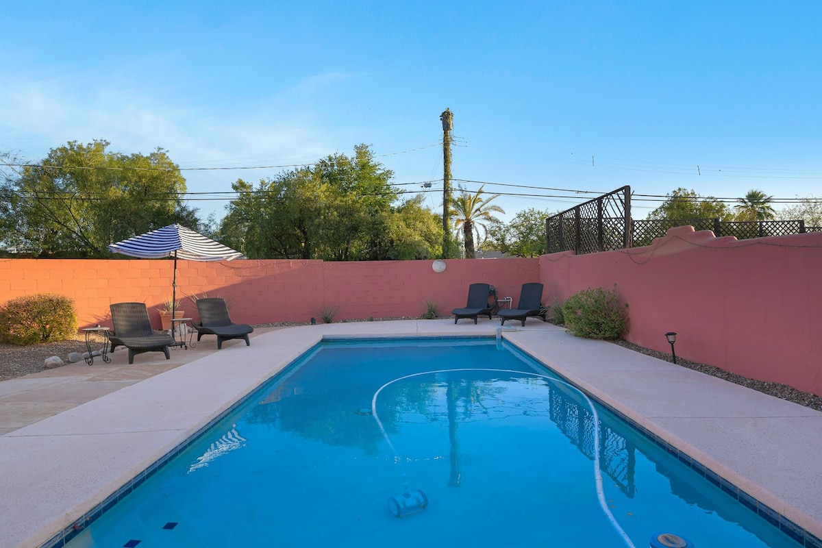 Beautiful 5BR | Private Pool | Patio | W/D