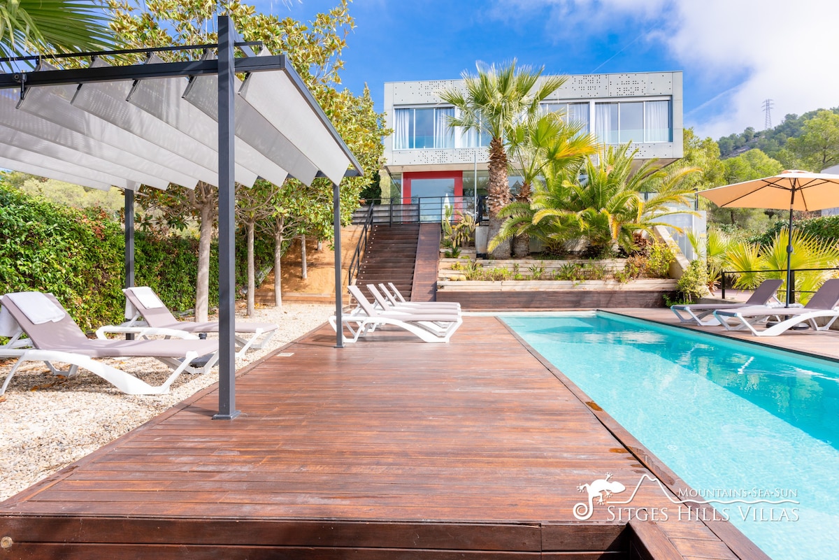 现代化的阿拉戈别墅，可欣赏海景和私人泳池