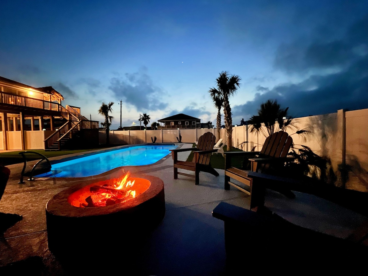 Your Own Pool, Fire Pits, Putting Green, Ocean Vie