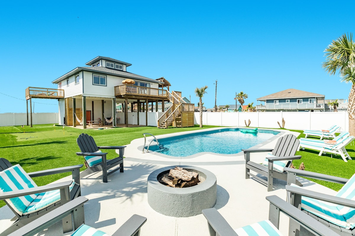 Your Own Pool, Fire Pits, Putting Green, Ocean Vie