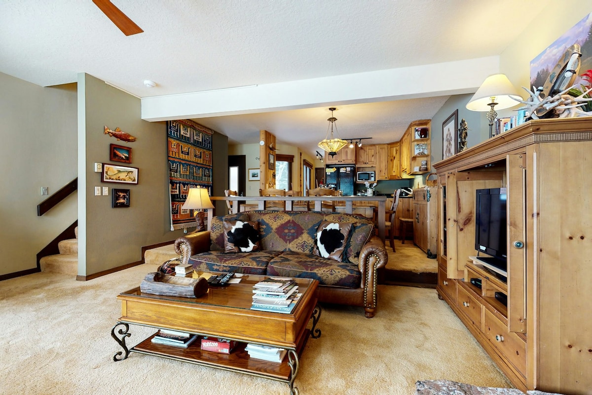 Rustic 3BR Mountainview Jackson Hole 1楼