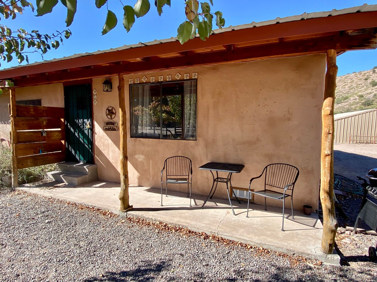 #3 Casita Cochise at the Catwalk, 1 BdRm Casita w/ Kitchen