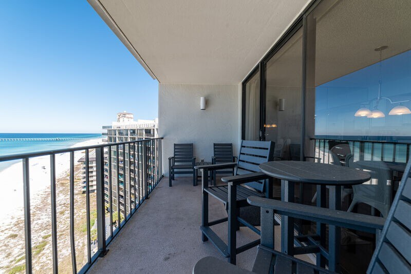 Shore Fun Penthouse Edgewater 1202T2-海滨！