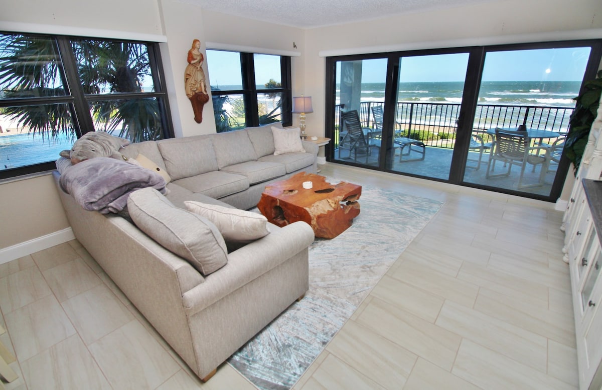 Luxury Oceanfront Corner Condo with Great Views!
