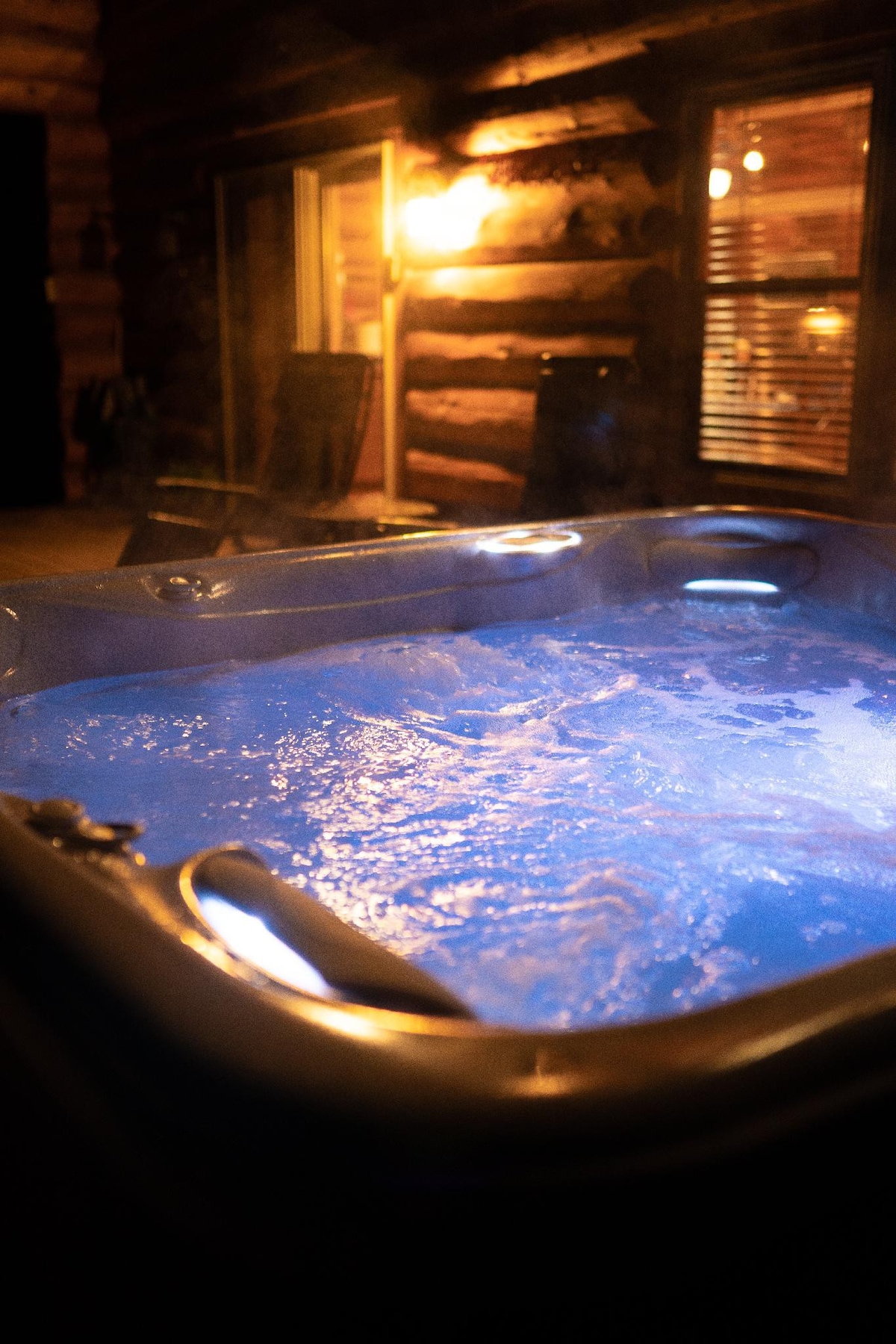 Glacier Hideaway - West Glacier Log Home