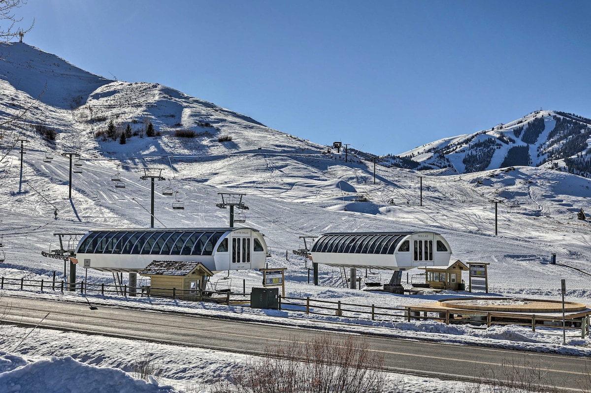 Serene Ski Retreat - 3 Miles to Sun Valley Resort!