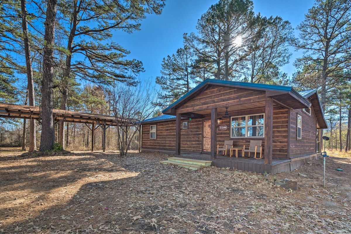 Updated Cabin w/ Fire Pit: 2 Mi to UTV & Hike