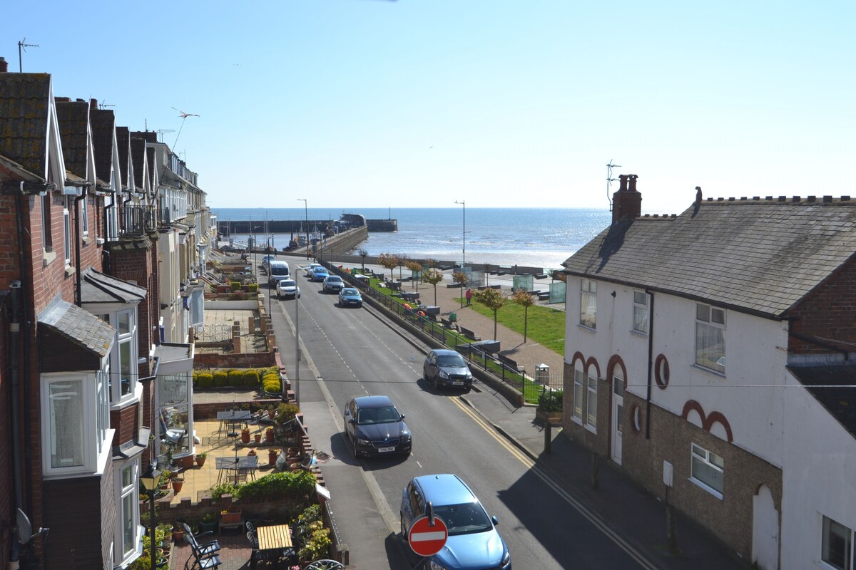 The Harbourmaster 's House