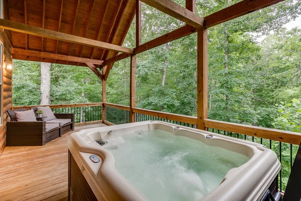 Perfect Couples Cabin with 2 Person Spa Bath