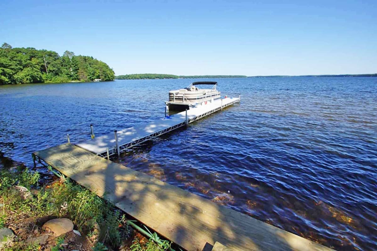 Lac Courte Oreilles上的George 's Lakeside Haven