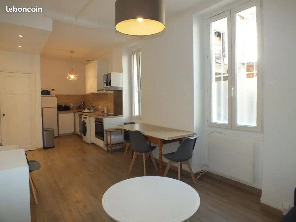 Beautiful apartement for 4 ppl. at Avignon