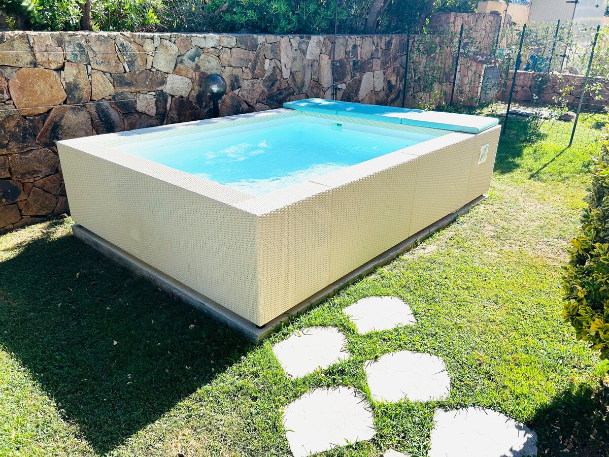 Solaria Bouganville with mini-pool