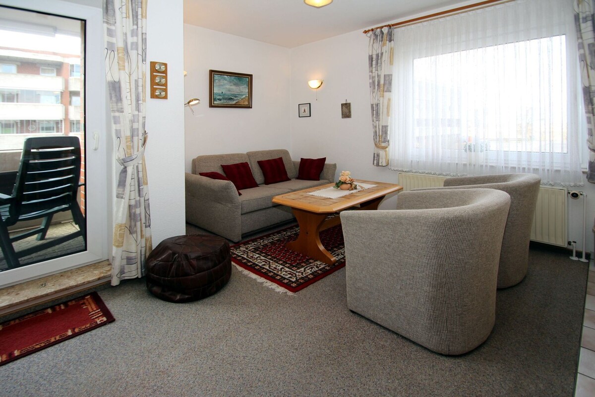 Sporty variety at the North Sea: vacation apartment in Dornumersiel