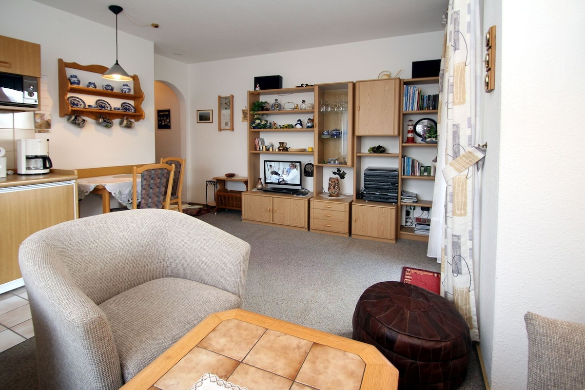 Sporty variety at the North Sea: vacation apartment in Dornumersiel