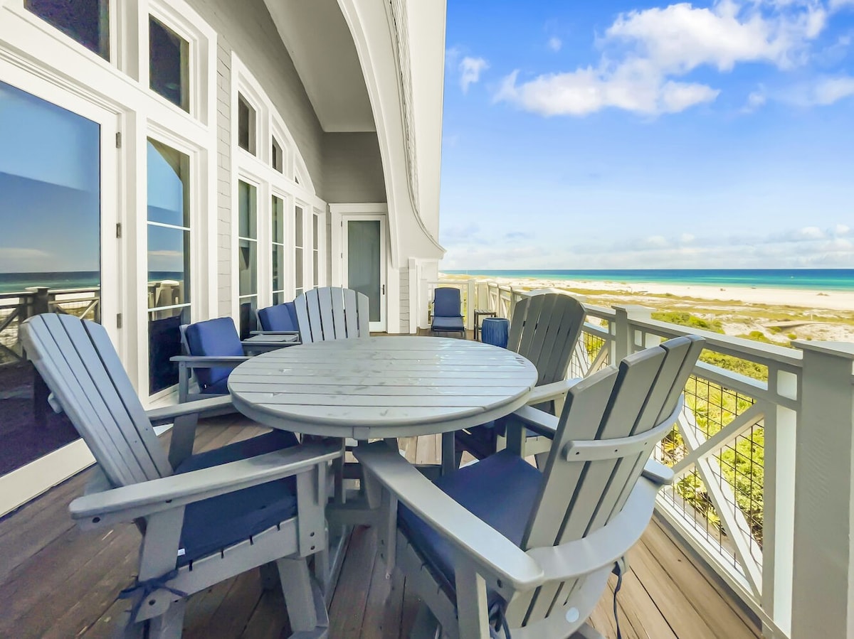 "Views from Above" |Beachfront | Heated pool