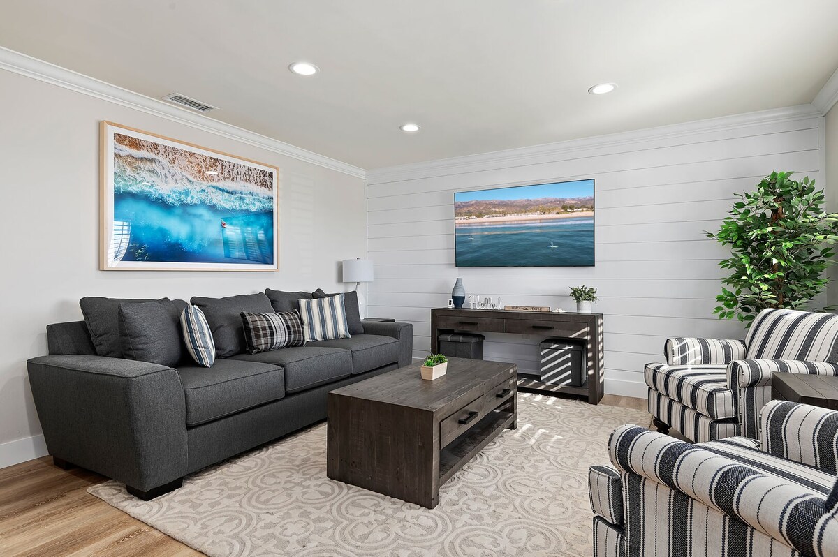 Beachy Bluffs - Luxury townhome in Carpinteria