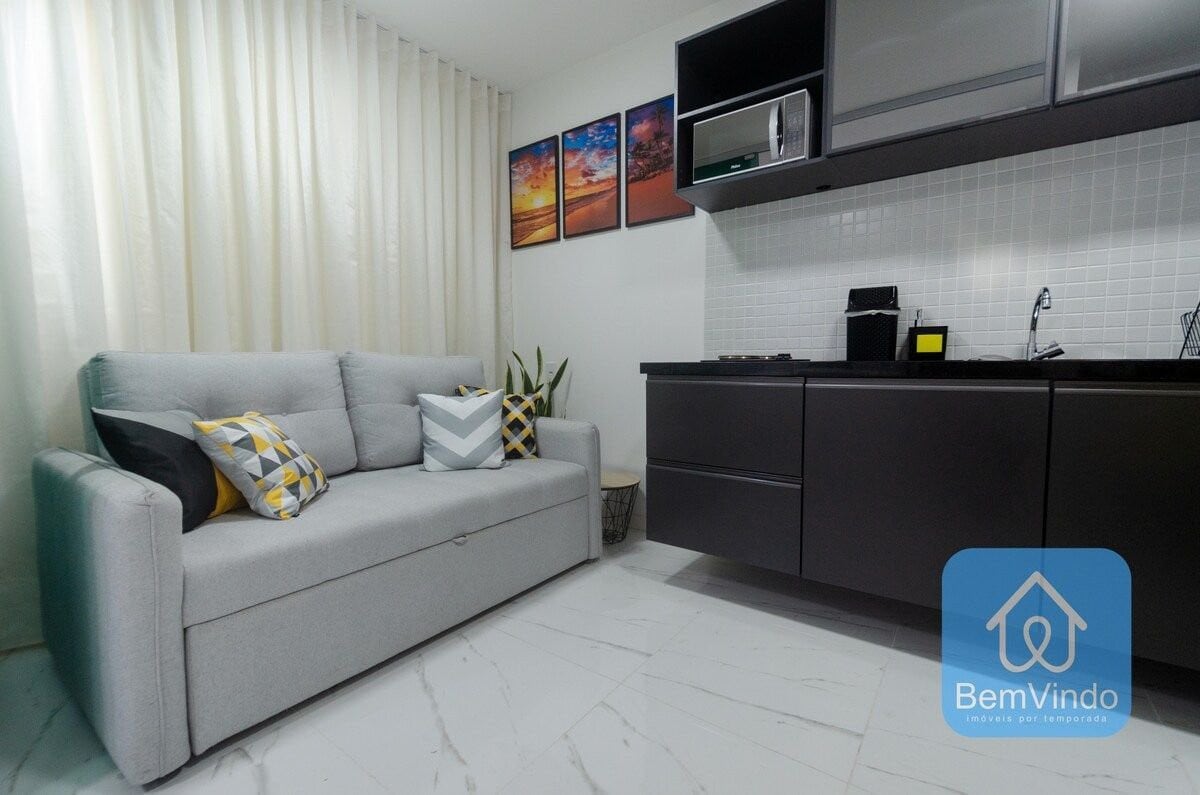 距离Piatã海滩150米的舒适单间公寓