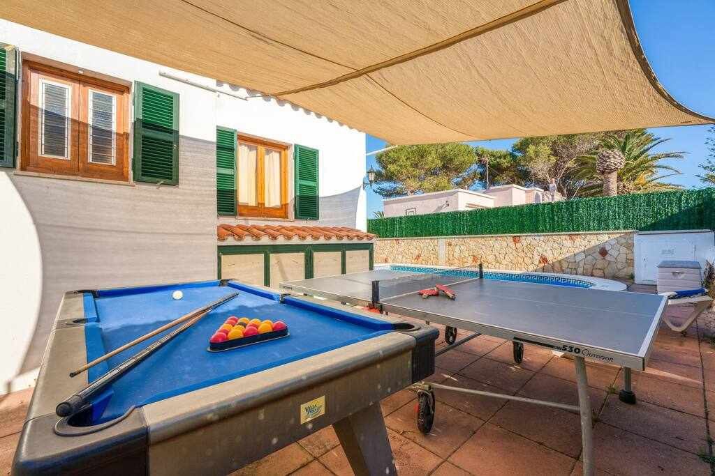 Oliver, Villa with pool and air conditioning!