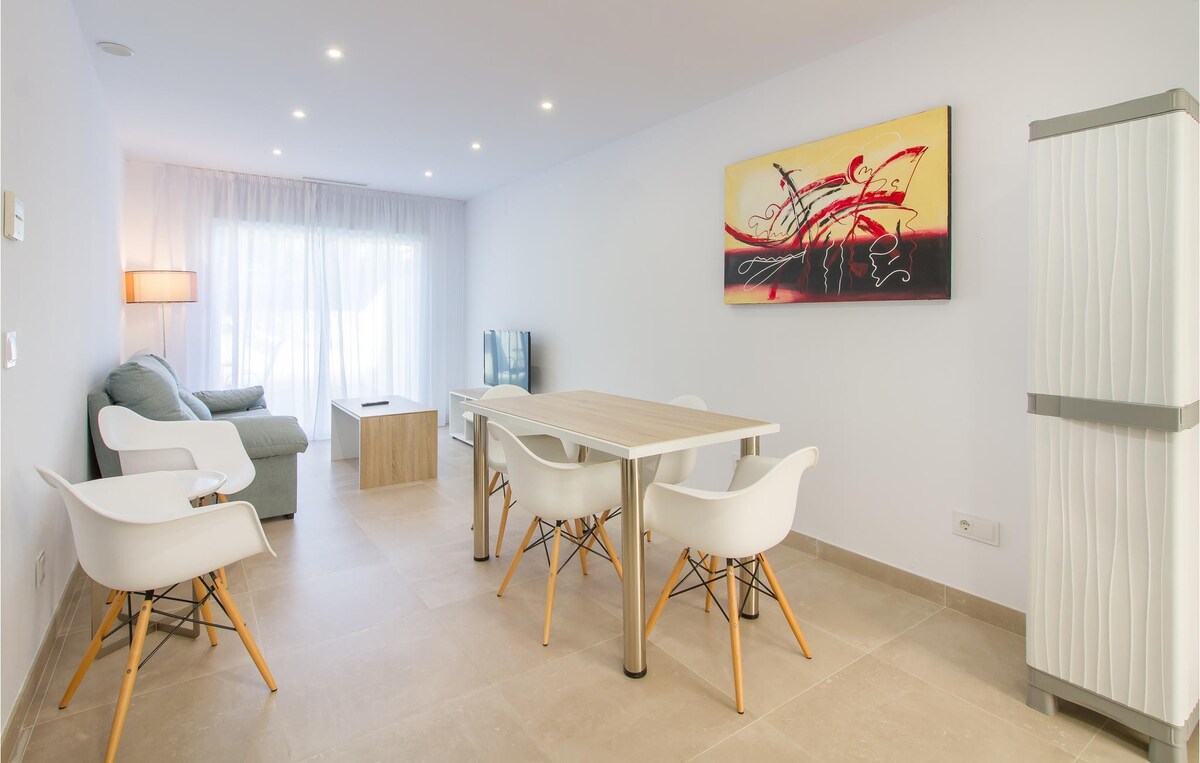 Cozy apartment in Denia with WiFi