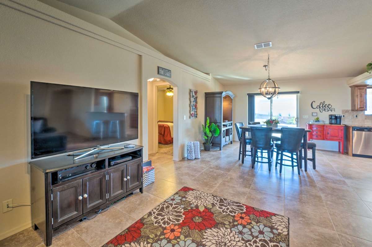 Bright Lake Havasu Home w/ New Backyard Oasis!