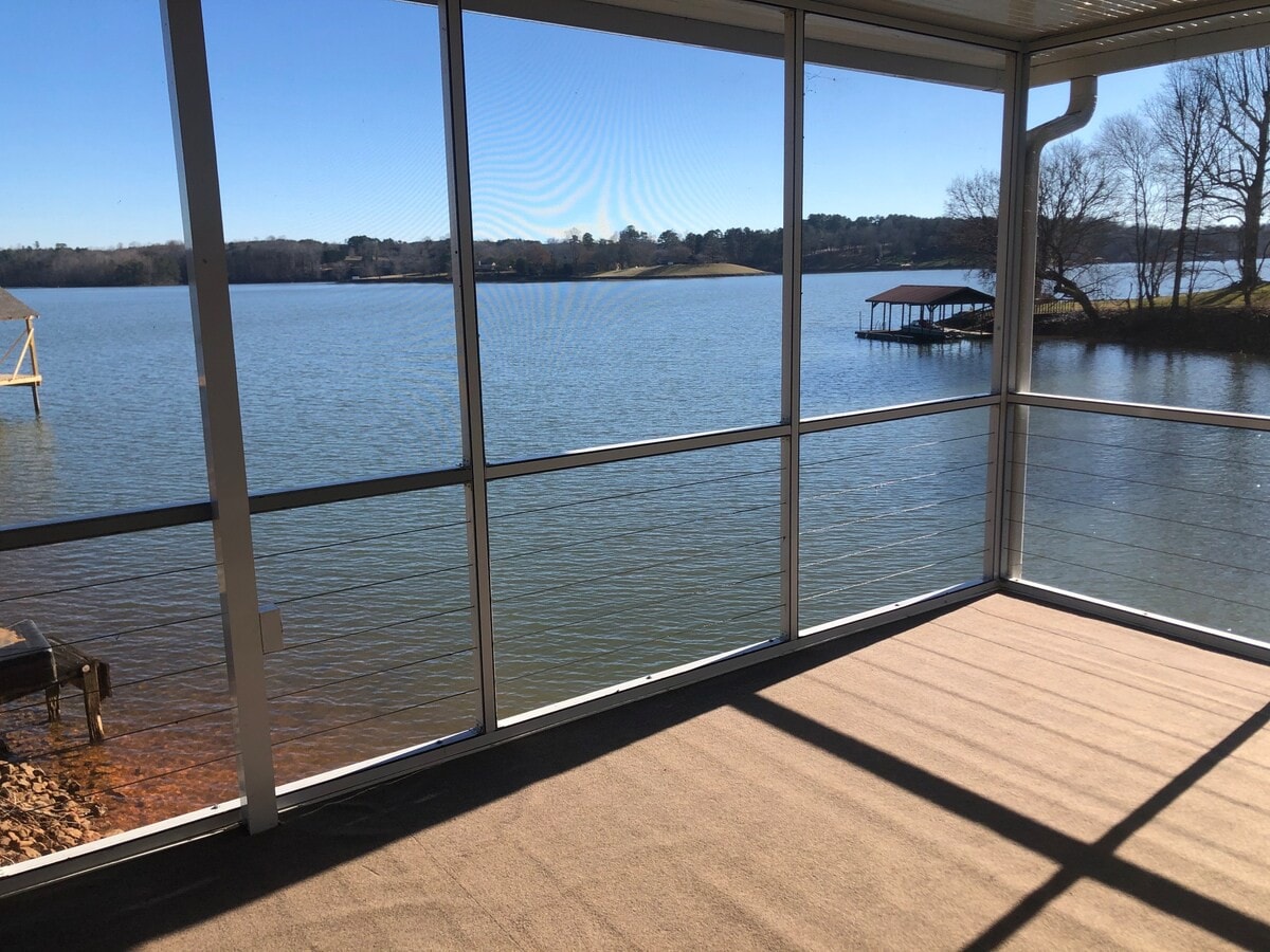 Cozy Lake Hickory Cabin