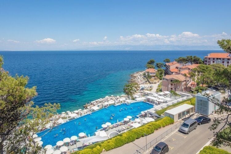 Apartment Punta in Veli Losinj with pools