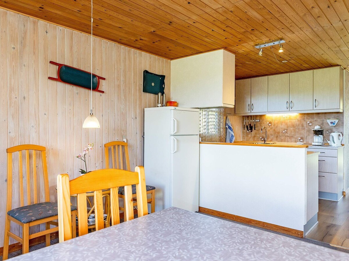 6 person holiday home in bogense