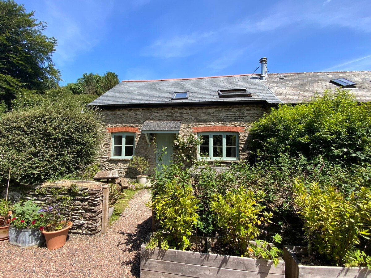 3 Bed Cottage with Jacuzzi hot tub on Exmoor