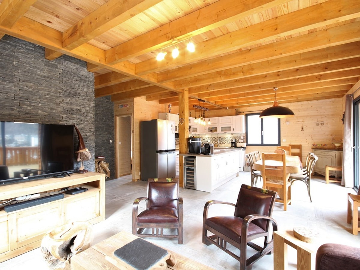 Le Mont-Dore度假木屋， 5间卧室，可容纳11人。
