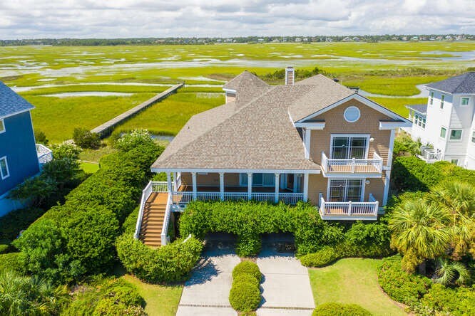 4br/4.5ba waterfront home w/ marsh and ocean views