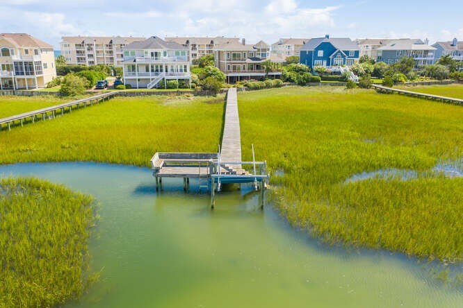 4br/4.5ba waterfront home w/ marsh and ocean views