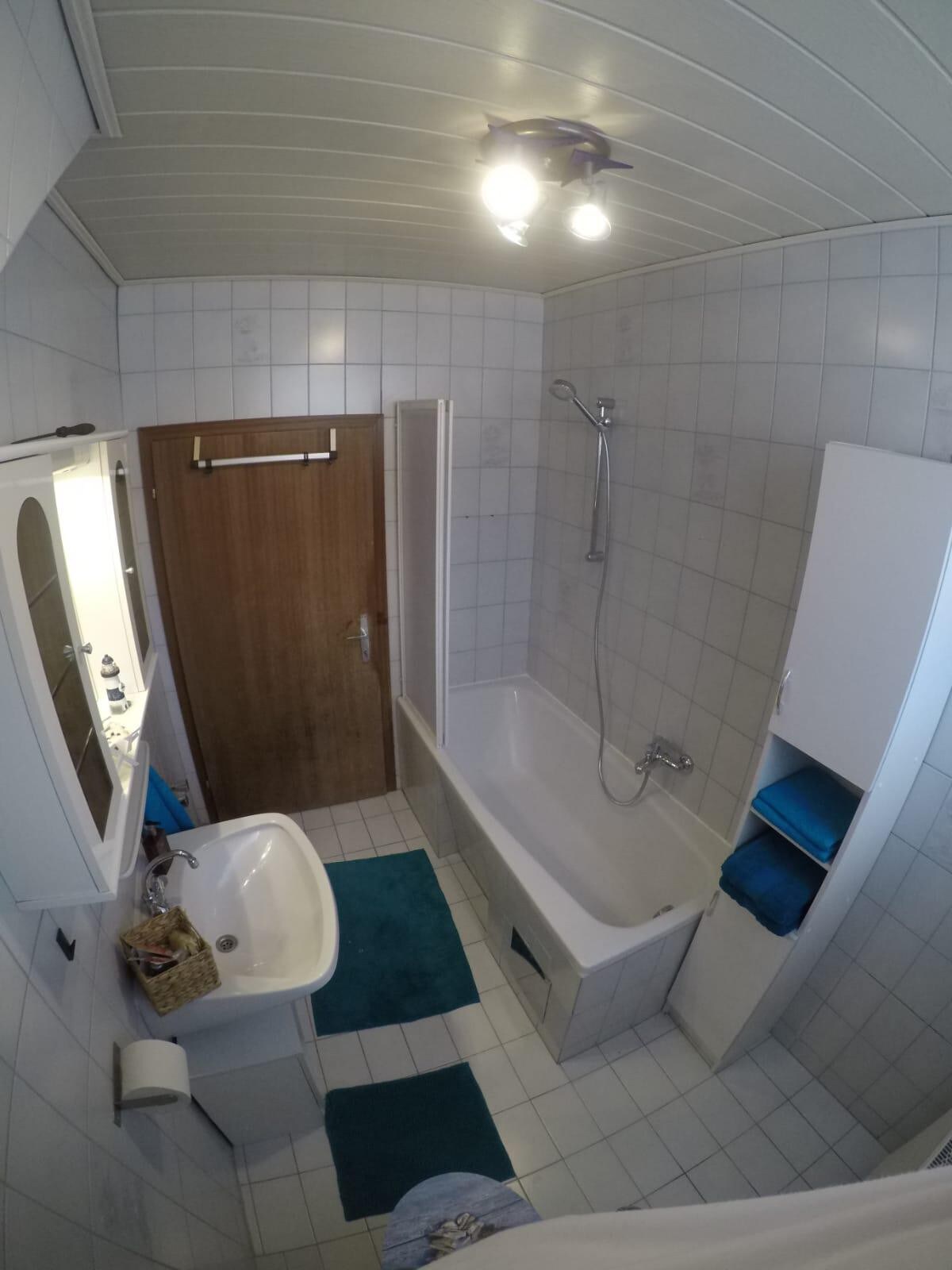 Rental-Apartment-Private Bathroom