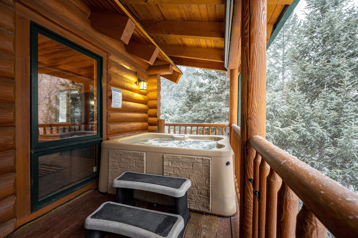 标志性的木屋度假胜地|爱达荷斯普林斯|热水浴缸