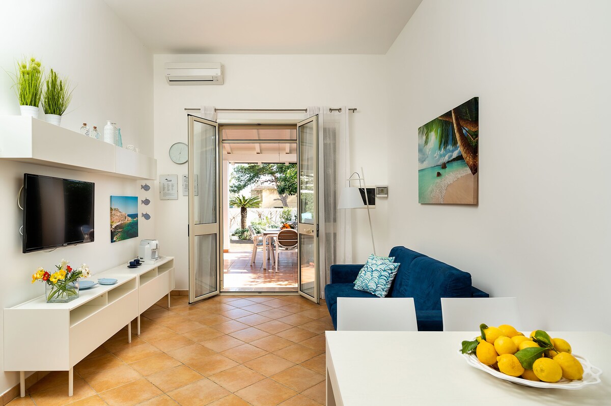 Modern apartment near the beach