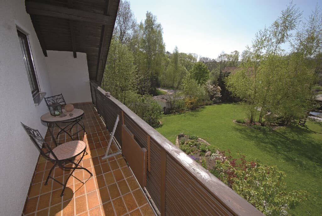 Ferienwohnung Schieder (Moosbach), Ferienwohnung (52 qm) mit  Balkon, Blick auf  die Pfreimd