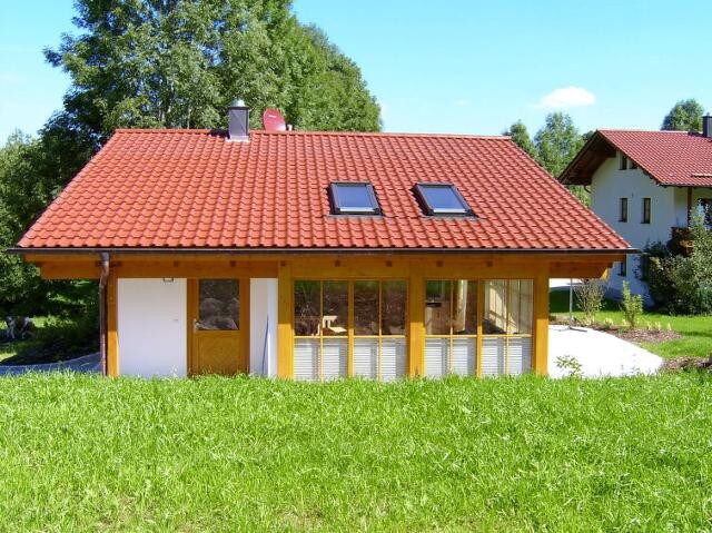 Ferienwohnungen und Ferienhaus Kronner (Zachenberg), Ferienhaus mit Terrasse