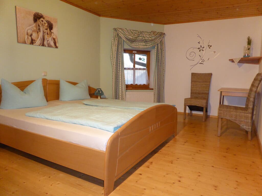 Ferienwohnung "Kräuterhof" (Ringelai), Sonnenblume 3*