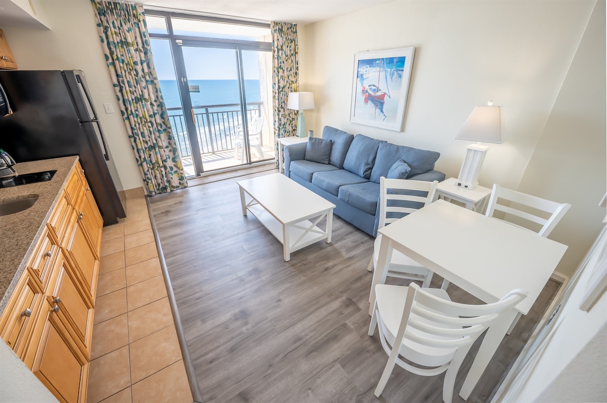 New, Remodeled Oceanfront, Clean,High Floor,Views!