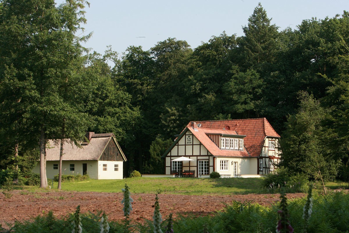 卢德斯堡（ Lüdersburg ）可容纳2位房客的公寓，面积为44平方米（ 149378 ）