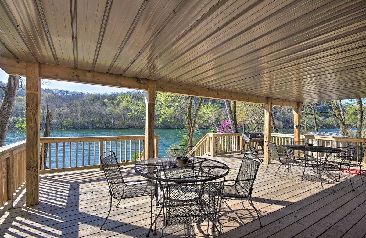 Expansive Cotter Cabin on White River w/ Deck!
